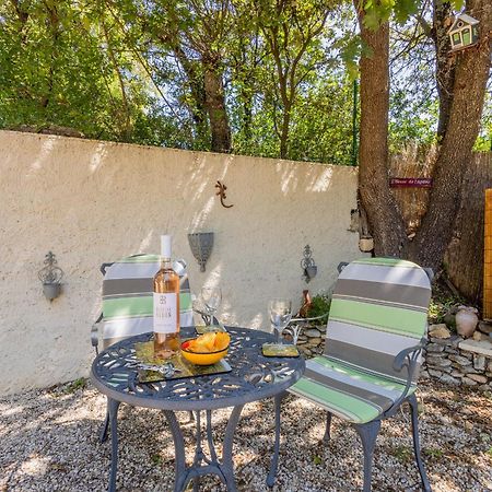 Gite L'Escapade Saint-Saturnin-lès-Apt Esterno foto