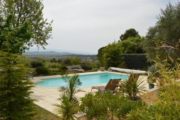 Gite L'Escapade Saint-Saturnin-lès-Apt Esterno foto